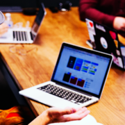 Distribuição de Conteúdo: Onde, Como e Quando Publicar